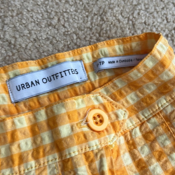 Urban Outfitters Katie Plaid Yellow Pleated Flare Skirt Skater Extra Small XS - Picture 2 of 3